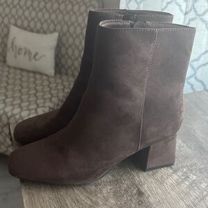 Old Navy Dark Brown Ankle Booties